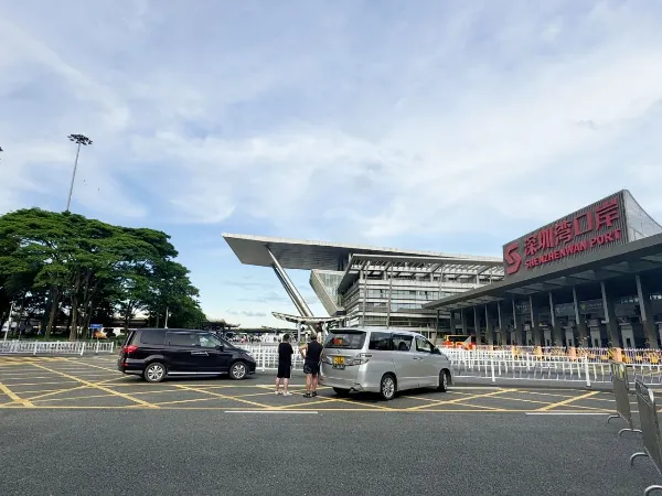 深圳湾口岸“热辣滚烫”