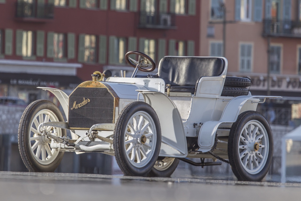 1900 年的 Mercedes 35 hp
